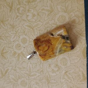 🩷 Stone Pendant (Without Chain)